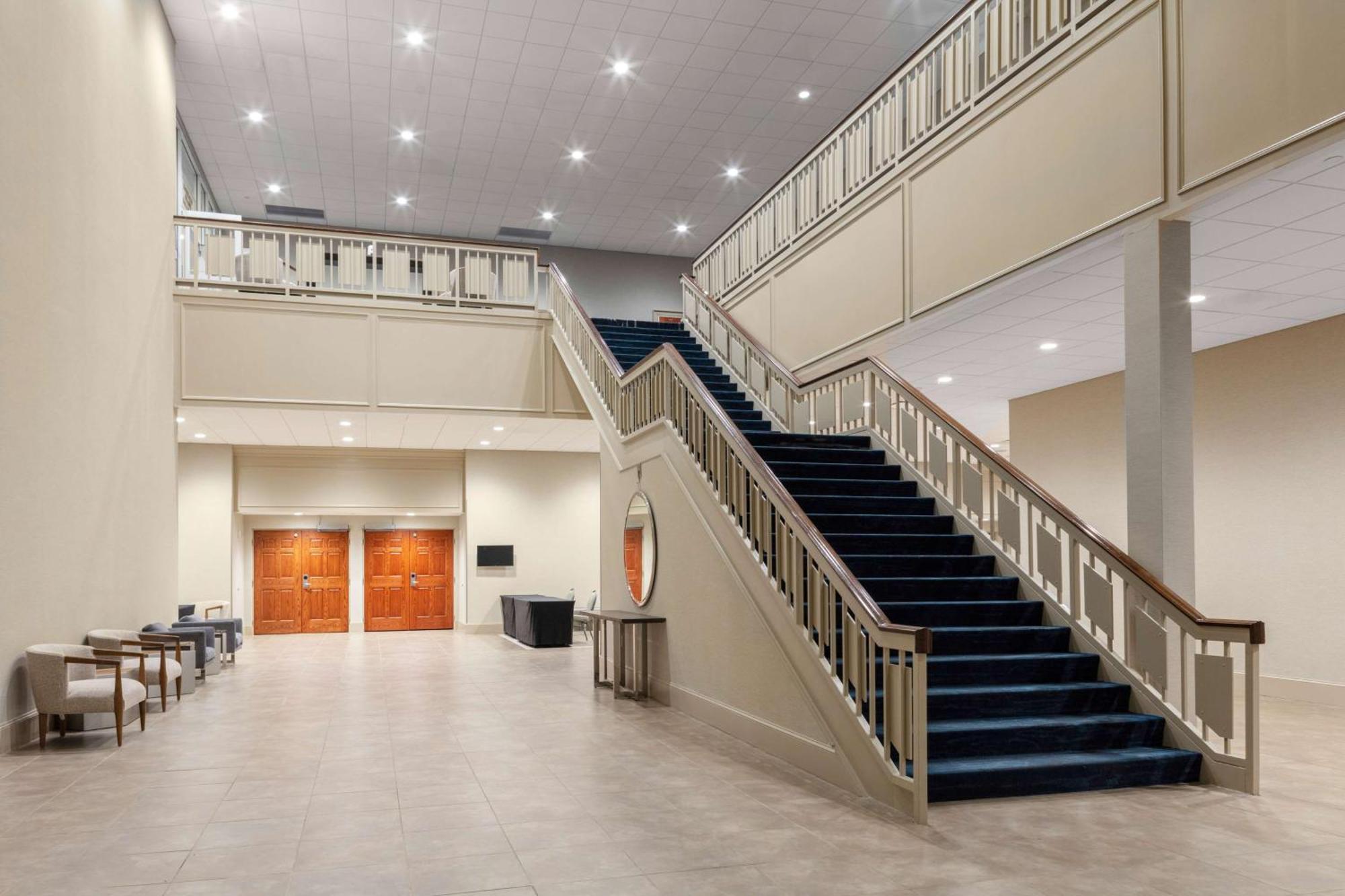 Doubletree By Hilton Hotel Burlington Vermont Εξωτερικό φωτογραφία